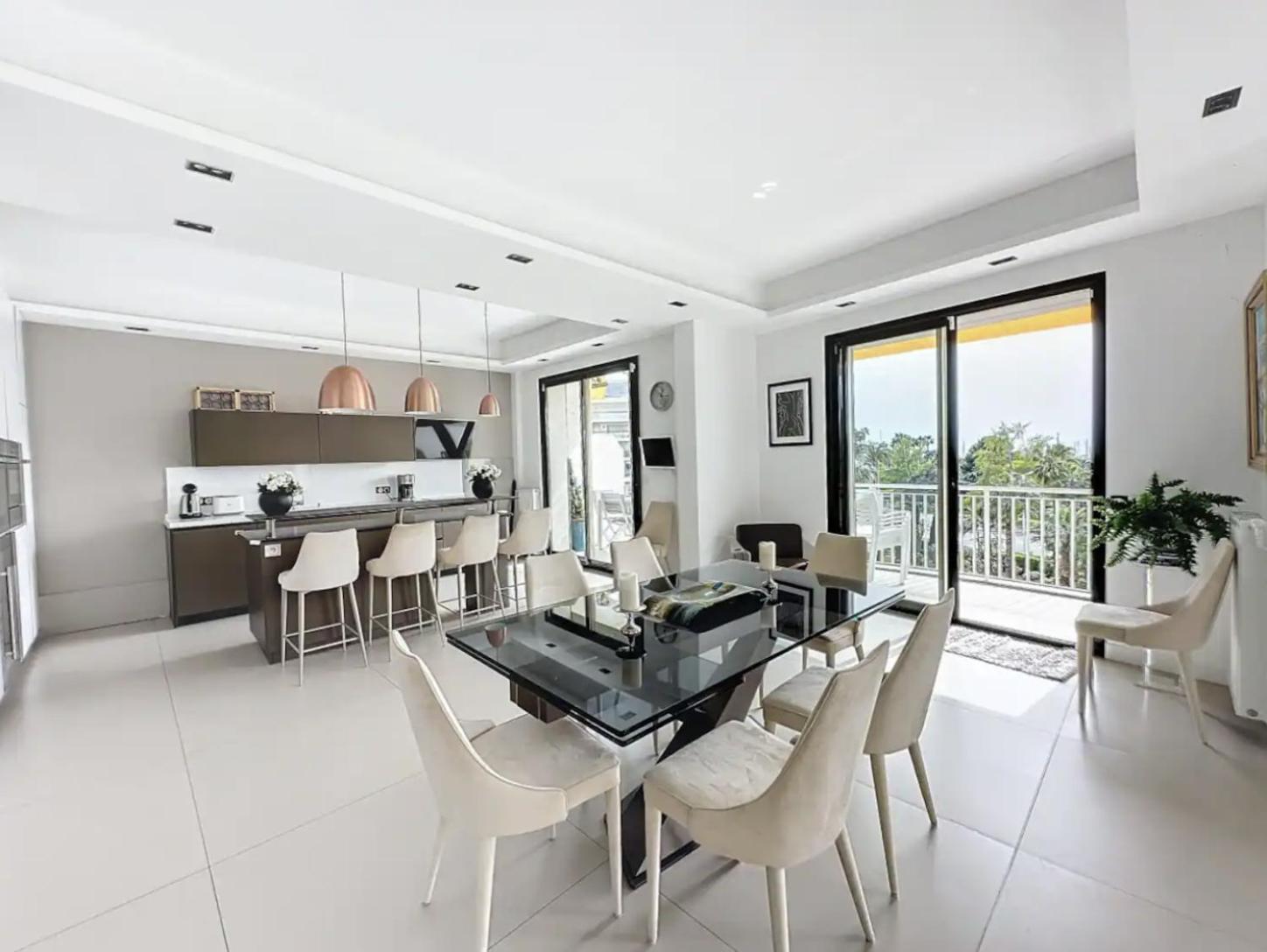 Luxurious 3-bedroom With Stunning Sea View * Cannes